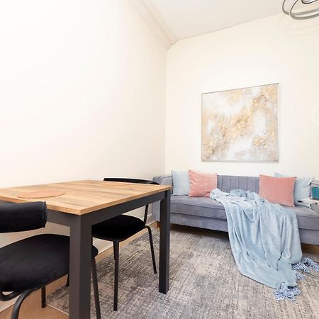 에든버러 Joivy Modern Flat In City Centre - For Up To 3 Guests 아파트 외부 사진