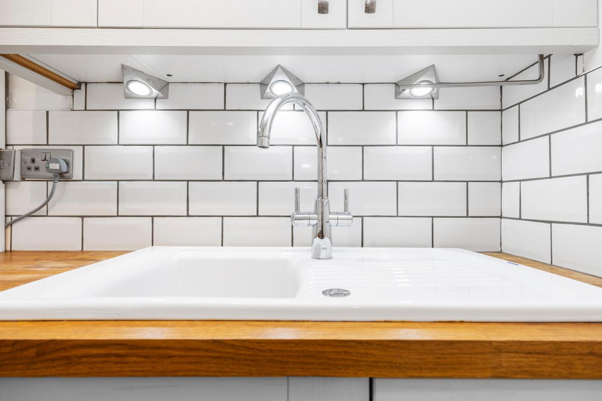 에든버러 Joivy Modern Flat In City Centre - For Up To 3 Guests 아파트 외부 사진