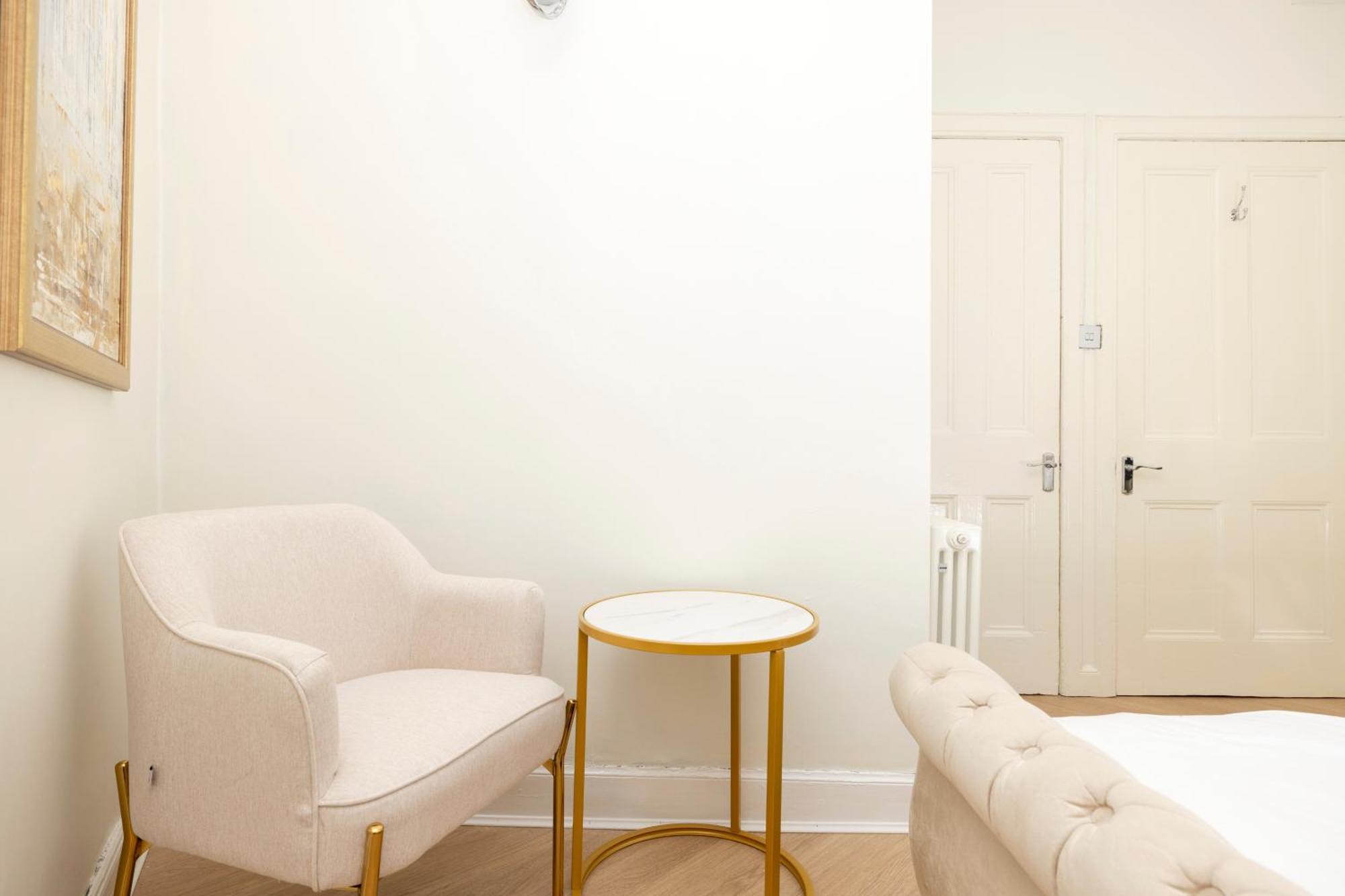 에든버러 Joivy Modern Flat In City Centre - For Up To 3 Guests 아파트 외부 사진