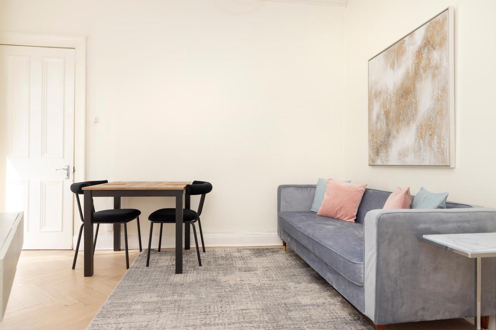 에든버러 Joivy Modern Flat In City Centre - For Up To 3 Guests 아파트 외부 사진