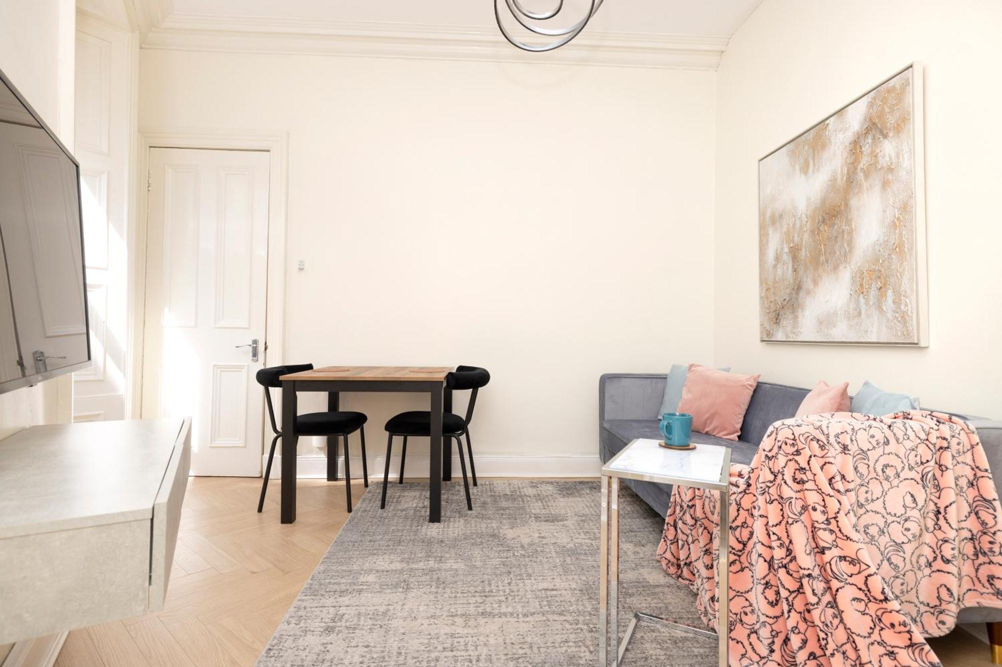 에든버러 Joivy Modern Flat In City Centre - For Up To 3 Guests 아파트 외부 사진